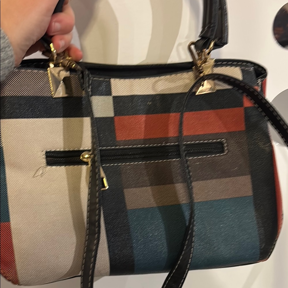 Stylish Multicolor Handbag - Picture 4 of 4